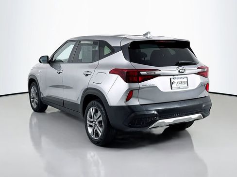 Used 2021 Kia Seltos LX AWD/4WD image 8