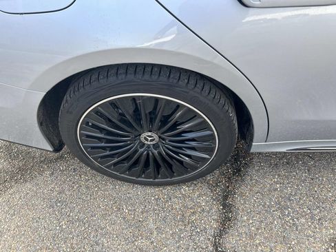 Used 2024 Mercedes-Benz E 350 4MATIC Sedan image 14