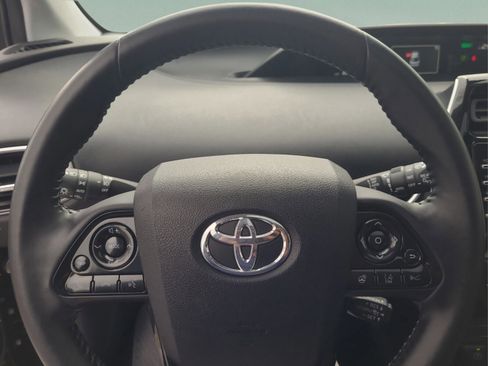 Certified 2022 Toyota Prius XLE w/ Premium Convenience Package image 22