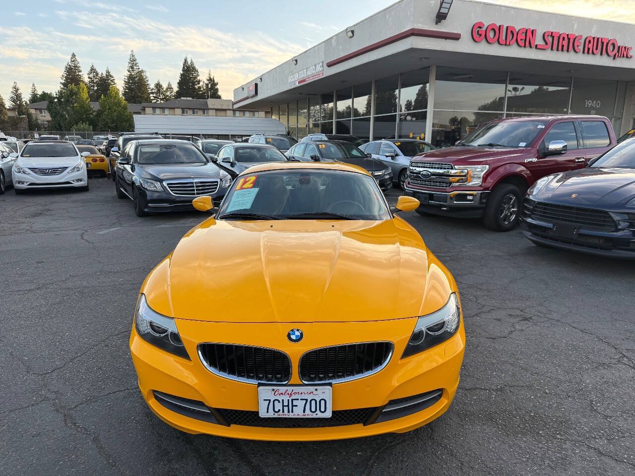 Used 2012 BMW Z4 sDrive28i w/ Exclusive Citrus Yellow Pkg RWD image 20