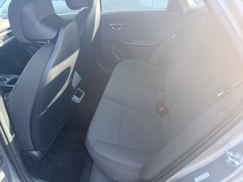 Used 2025 Kia K4 FWD image 24