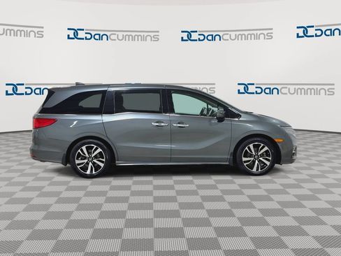 Used 2018 Honda Odyssey Elite image 9
