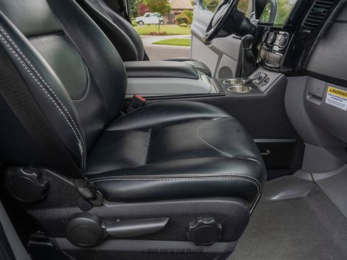 Used 2017 Mercedes-Benz Sprinter 3500 image 25