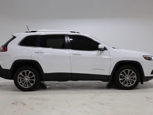 Used 2021 Jeep Cherokee Latitude Plus FWD image 8
