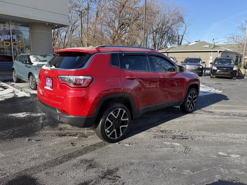 Used 2017 Jeep Compass Limited image 6