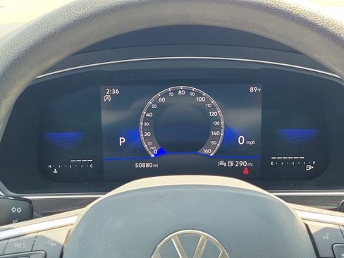 Used 2022 Volkswagen Tiguan S image 26