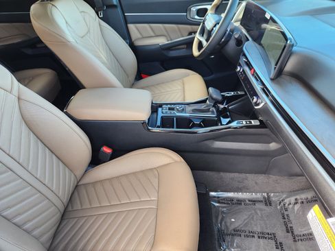 New 2026 Kia Sorento SX Prestige AWD/4WD image 15