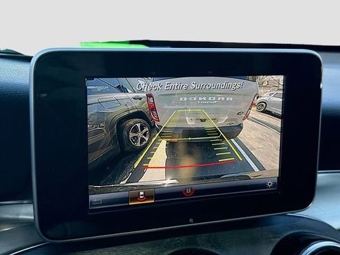 Used 2019 Mercedes-Benz GLC 300 4MATIC image 13