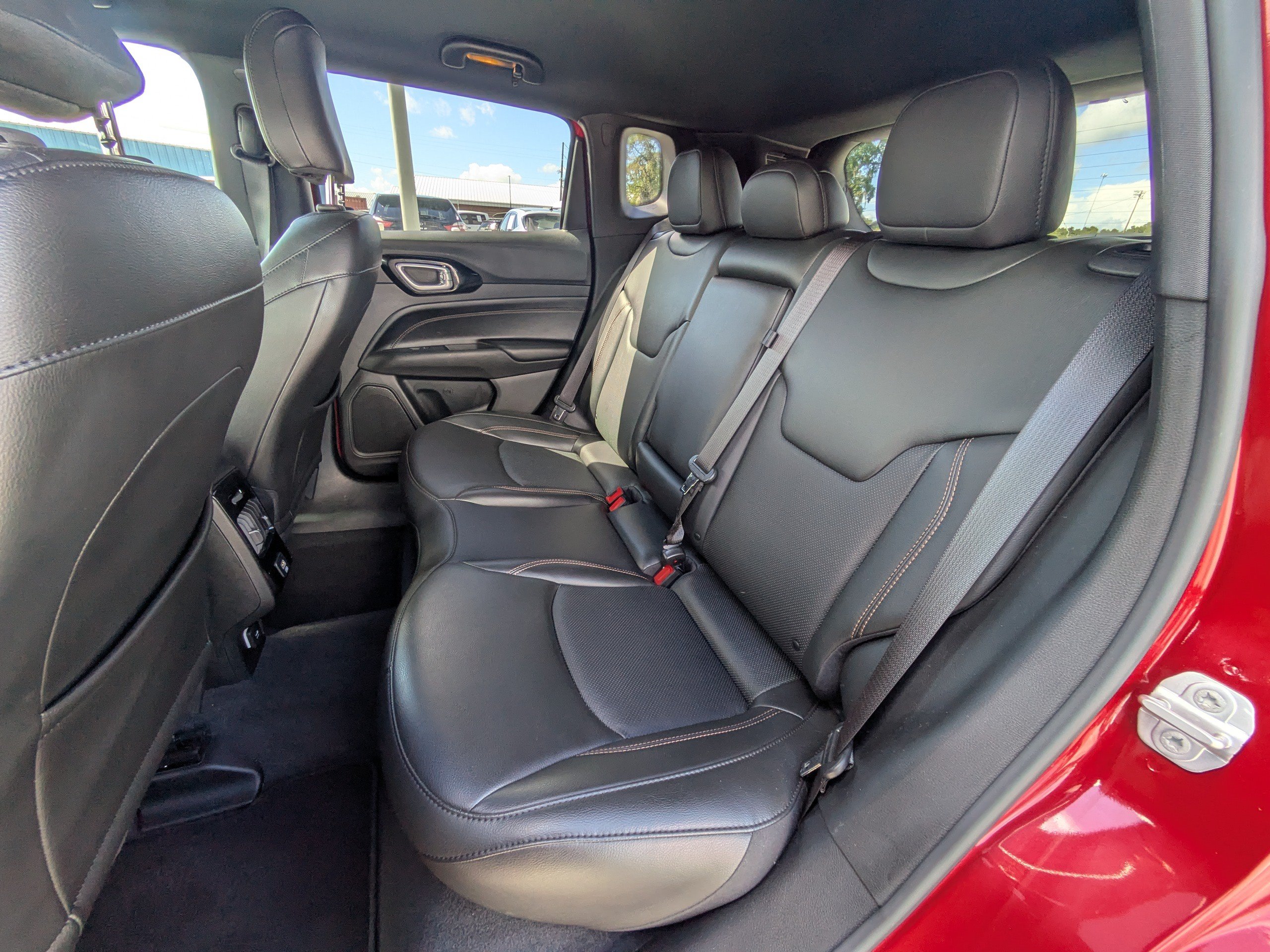 Used 2022 Jeep Compass Limited AWD/4WD image 15