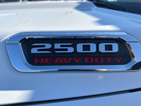 Used 2019 RAM 2500 Tradesman w/ Chrome Appearance Group image 29