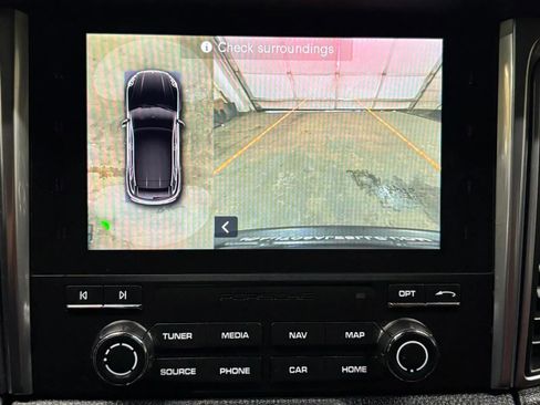 Used 2017 Porsche Macan GTS image 12