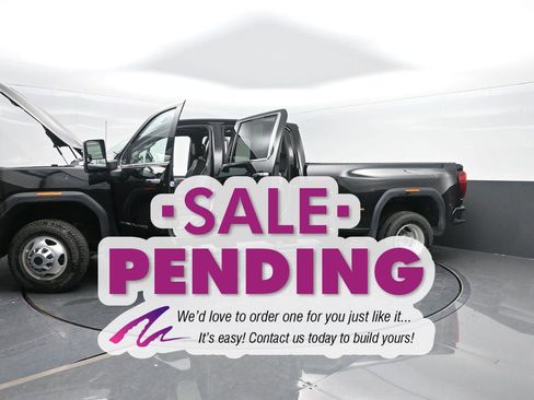 Used 2023 GMC Sierra 3500 Denali w/ Denali Ultimate Package image 55