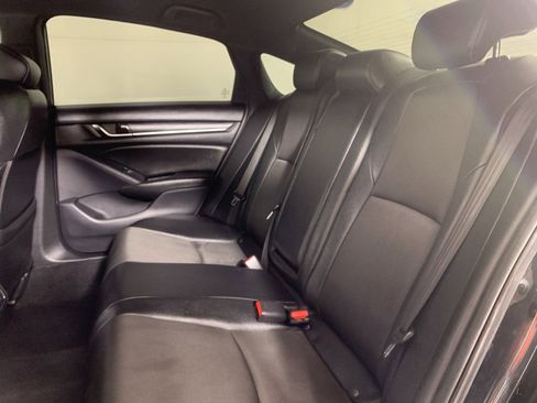Used 2019 Honda Accord Sport image 31