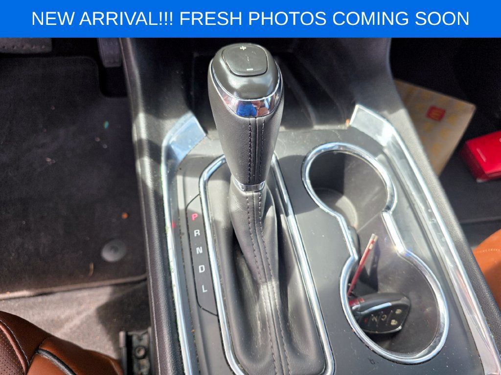Used 2018 Chevrolet Traverse High Country AWD/4WD image 12