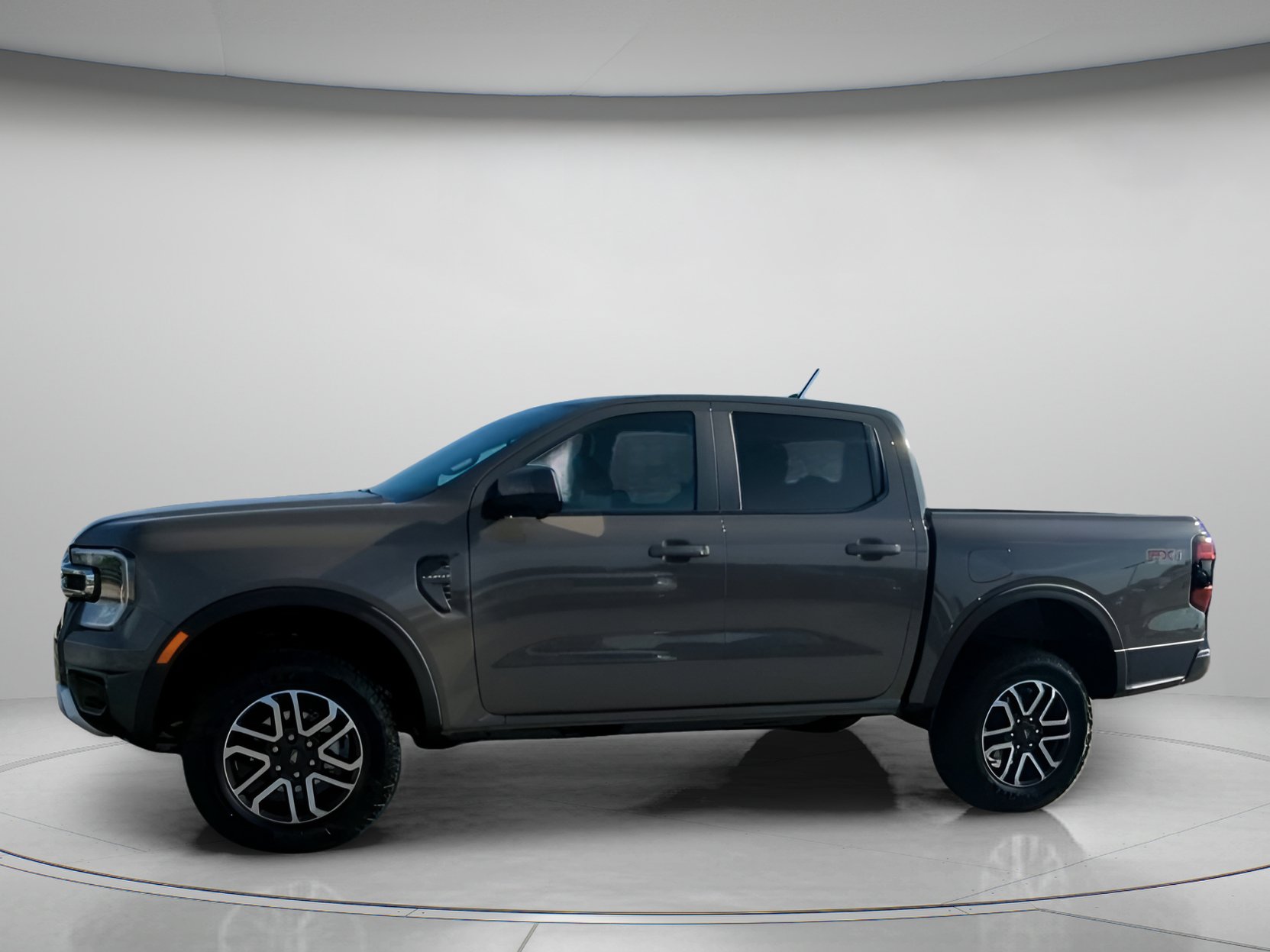 New 2026 Ford Ranger Lariat w/ FX4 Off-Road Package AWD/4WD image 15