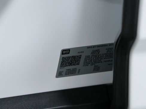 Used 2023 GMC Yukon Denali w/ Denali Reserve Package AWD/4WD image 39