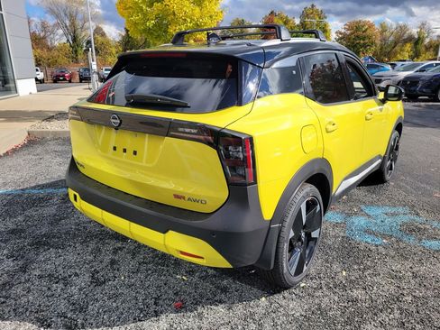 New 2026 Nissan Kicks SR w/ Cold Weather Package image 4