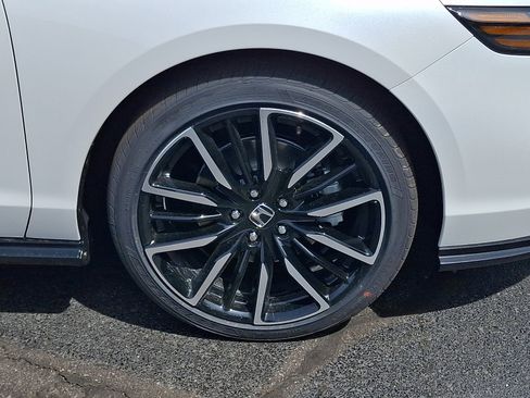 New 2026 Honda Accord Touring image 8