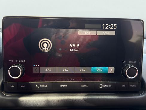 Used 2023 Honda HR-V Sport image 15