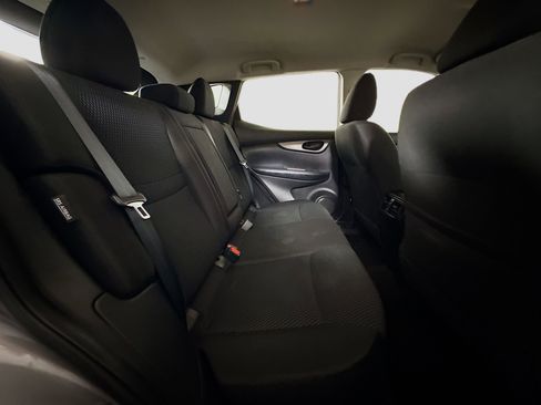 Used 2020 Nissan Rogue Sport S w/ Appearance Package FWD image 26