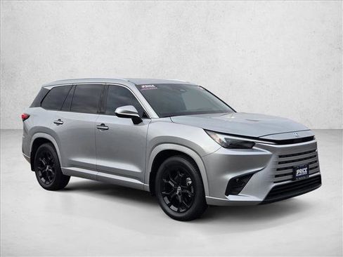 Used 2024 Lexus TX 350 TX 350 image 3