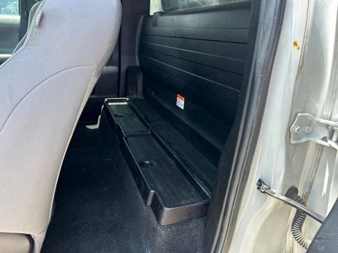 Used 2023 Toyota Tacoma SR RWD image 3