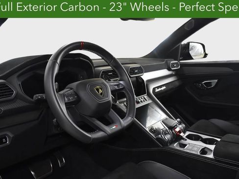 Used 2023 Lamborghini Urus Performante AWD/4WD image 36