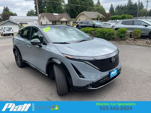 Used 2023 Nissan Ariya AWD image 15