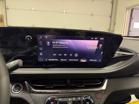 New 2026 Buick Envista Preferred w/ Convenience I Package image 17