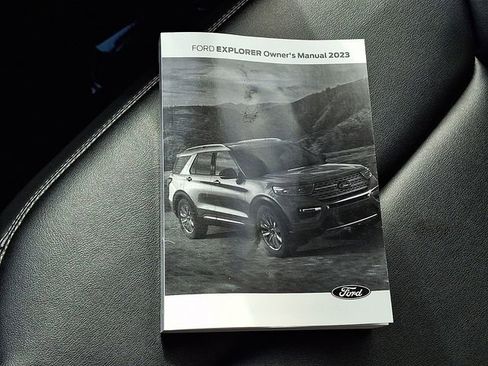 Certified 2023 Ford Explorer XLT w/ Equipment Group 202A AWD/4WD image 25