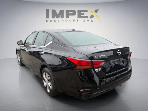Used 2025 Nissan Altima 2.5 S FWD image 5