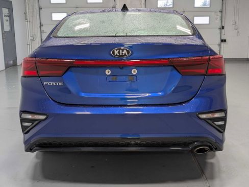 Used 2020 Kia Forte LXS FWD image 9