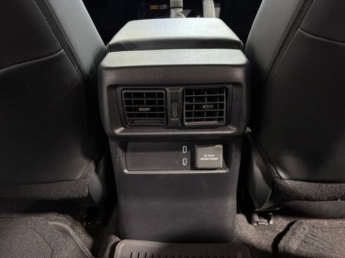 Used 2025 Toyota 4Runner Limited w/ Tow Technology Package AWD/4WD image 31