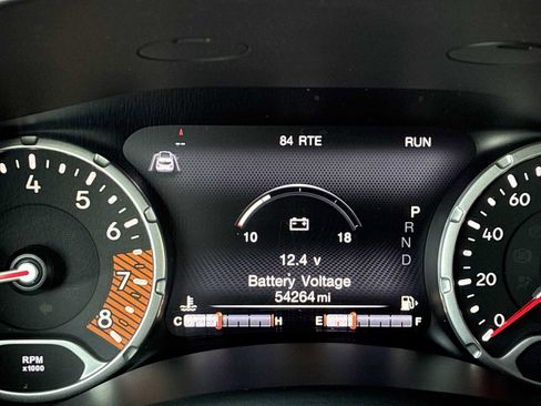 Certified 2022 Jeep Renegade Altitude w/ Convenience Group AWD/4WD image 10