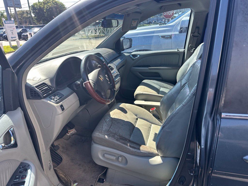 Used 2005 Honda Odyssey EX-L image 9