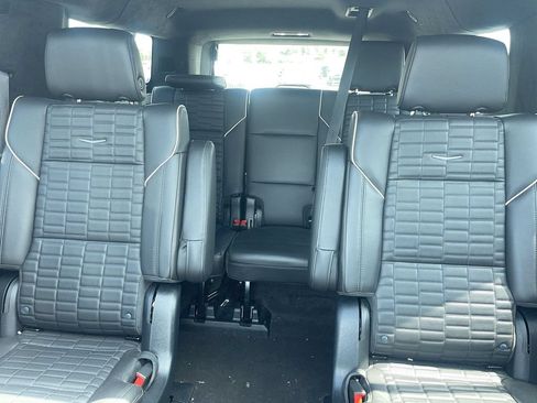 Used 2024 Cadillac Escalade ESV Sport Platinum w/ LPO, ONYX Package AWD/4WD image 25