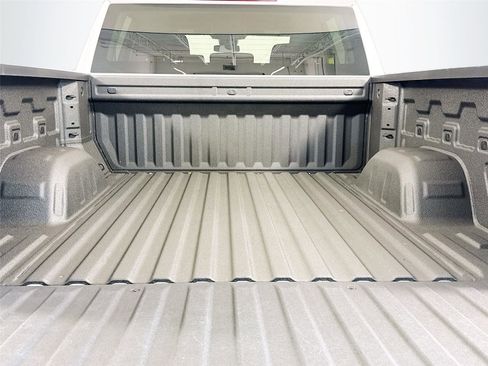 Used 2026 Chevrolet Silverado 1500 Custom image 18