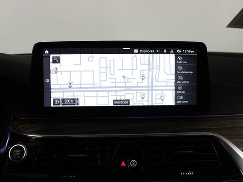 Used 2023 BMW 530e w/ M Sport Package image 20