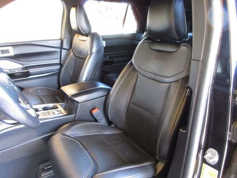 Certified 2022 Ford Explorer ST w/ Equipment Group 401A image 11