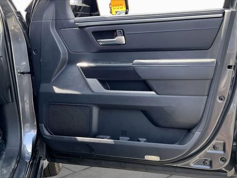Used 2023 Toyota Tundra Platinum w/ Advanced Package RWD image 23