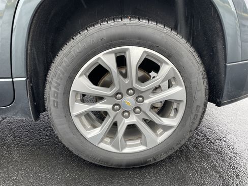 Used 2021 Chevrolet Traverse Premier image 29