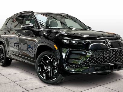 New 2026 Volkswagen Tiguan SE R-Line