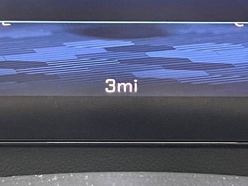 New 2026 Chevrolet Traverse Z71 w/ Driver Confidence Package image 2