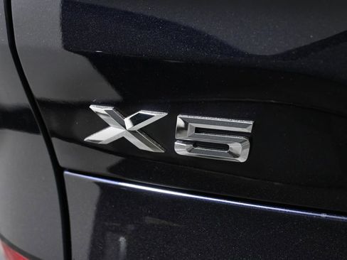 New 2026 BMW X5 xDrive40i w/ M Sport Package image 41