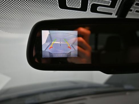 Used 2010 Ford F150 Lariat image 12