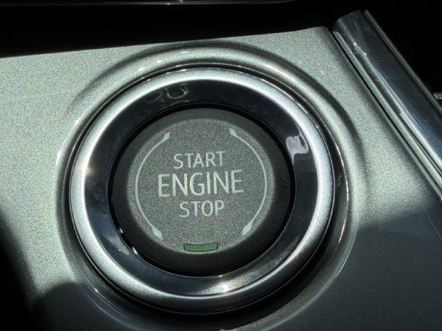 New 2026 Chevrolet Trax LT w/ Sunroof Package FWD image 30