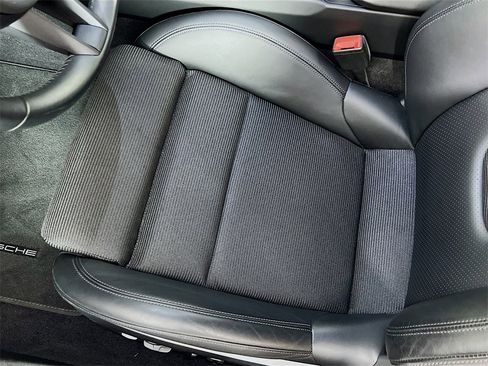 Certified 2022 Porsche 911 GT3 image 21