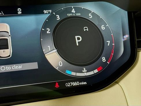 Certified 2024 Land Rover Range Rover Long Wheelbase SE image 13