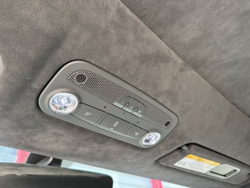 Used 2021 Lamborghini Huracan EVO image 68