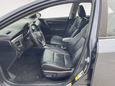 Used 2016 Toyota Corolla S Premium image 9